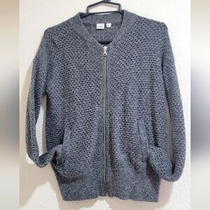 Gap gray sweater XS